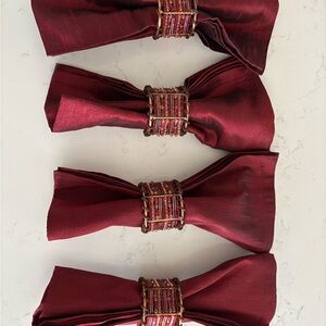 4 Pier 1 Imports Beaded Napkin Rings and Cloth Napkins